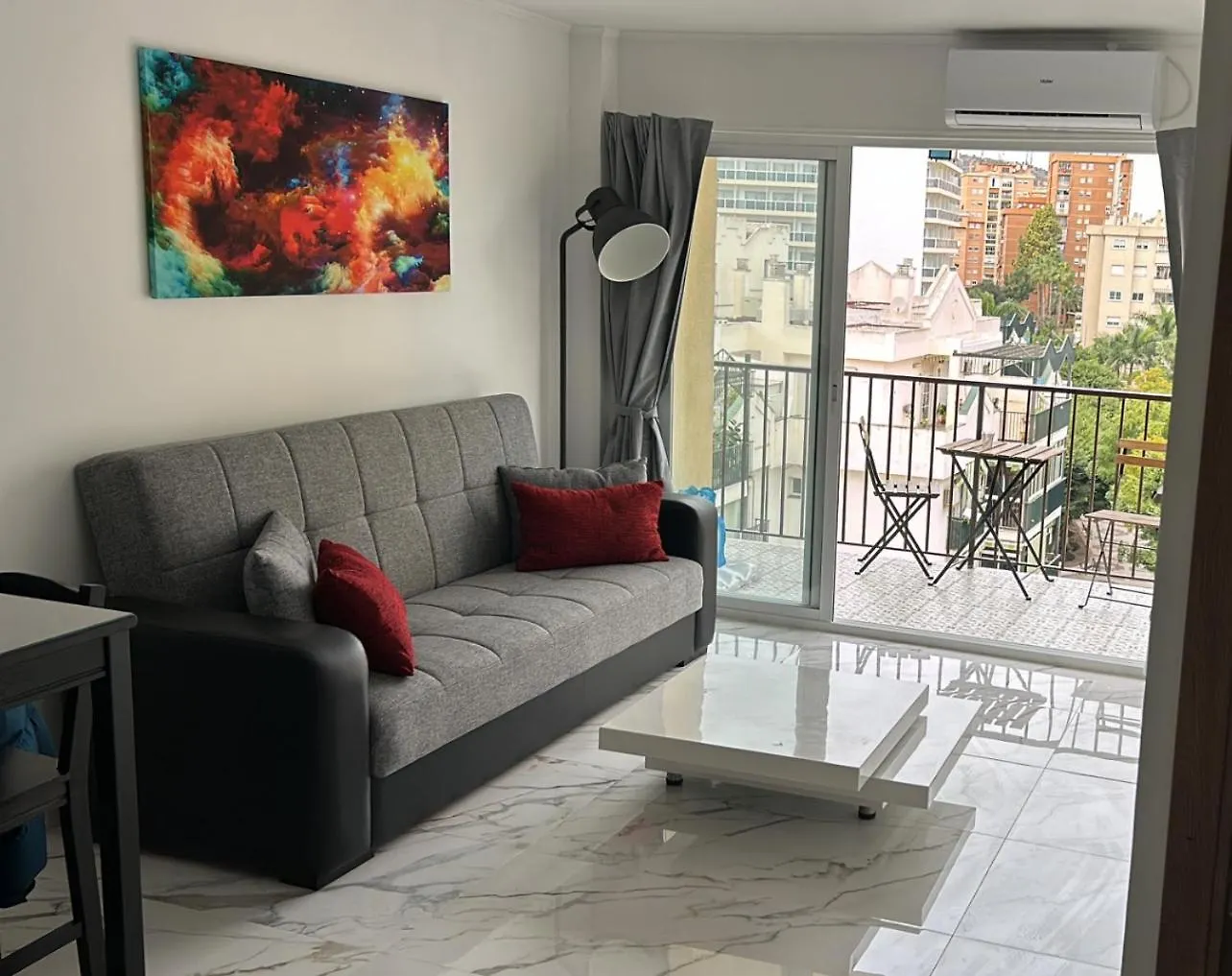 Contacts de Apartamento Costa Del Sol